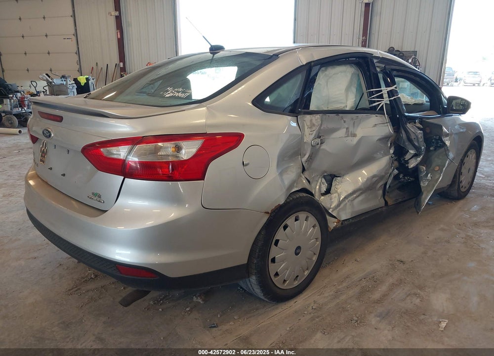 2014 FORD FOCUS VIN: 1FADP3F22EL376296