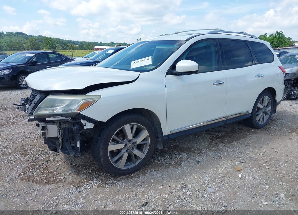 2015 NISSAN PATHFINDER PLATINUM VIN: 5N1AR2MN5FC723521