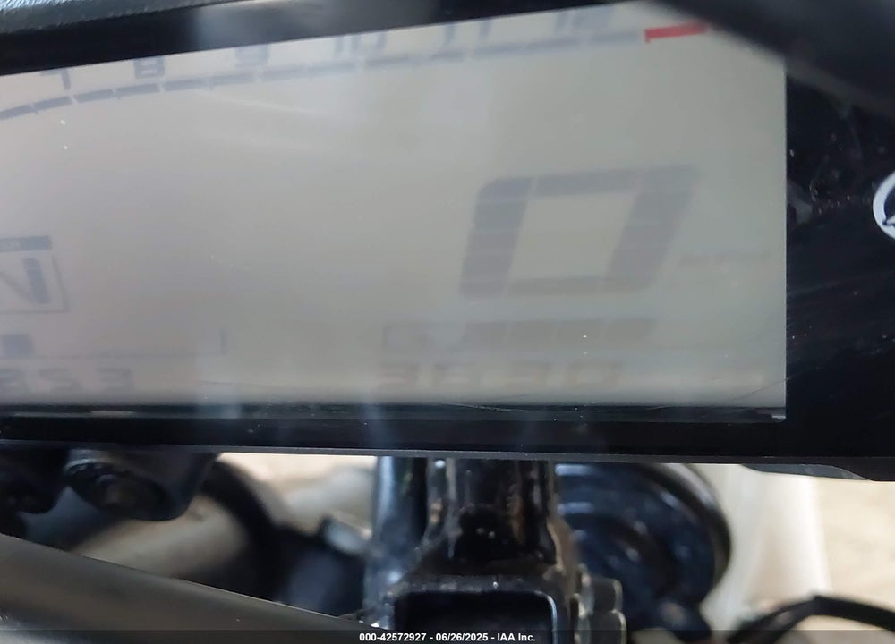 2024 YAMAHA YZFR3 A VIN: MH3RH18YXRK018234