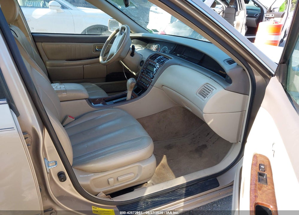 2000 TOYOTA AVALON XLS VIN: 4T1BF28B6YU110138