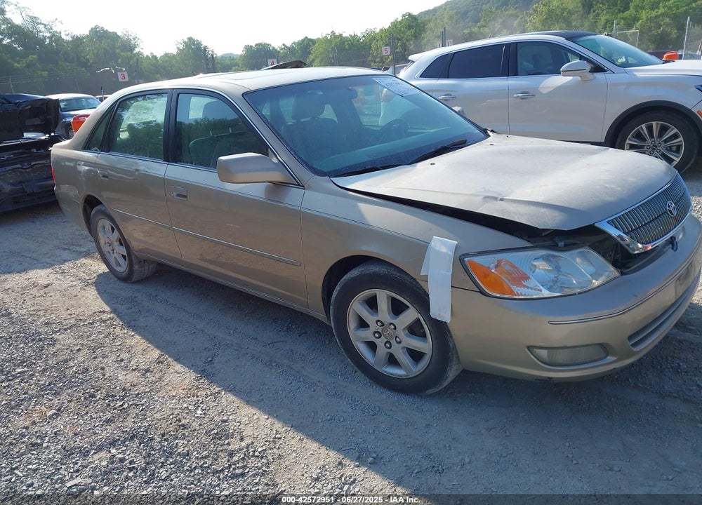 2000 TOYOTA AVALON XLS VIN: 4T1BF28B6YU110138