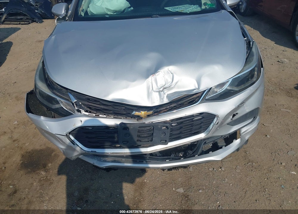 2017 CHEVROLET CRUZE VIN: 1G1BE5SM6H7138175