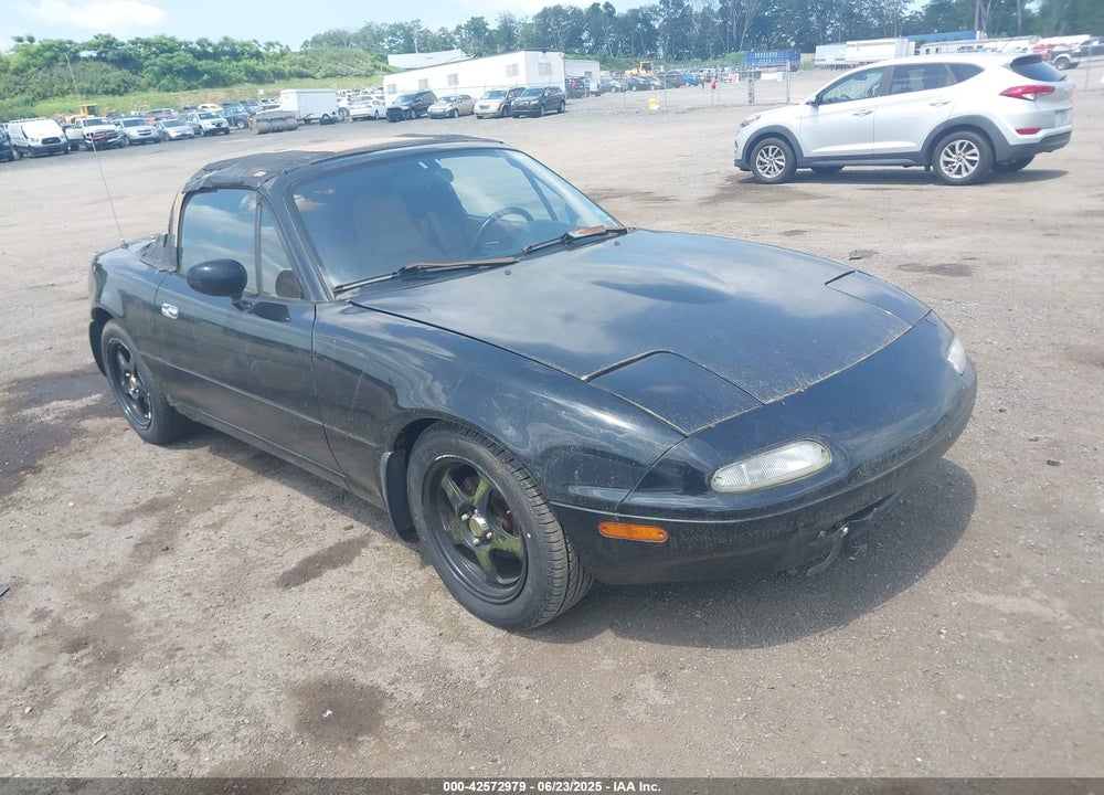 1992 MAZDA MX-5 MIATA VIN: JM1NA3511N0323566