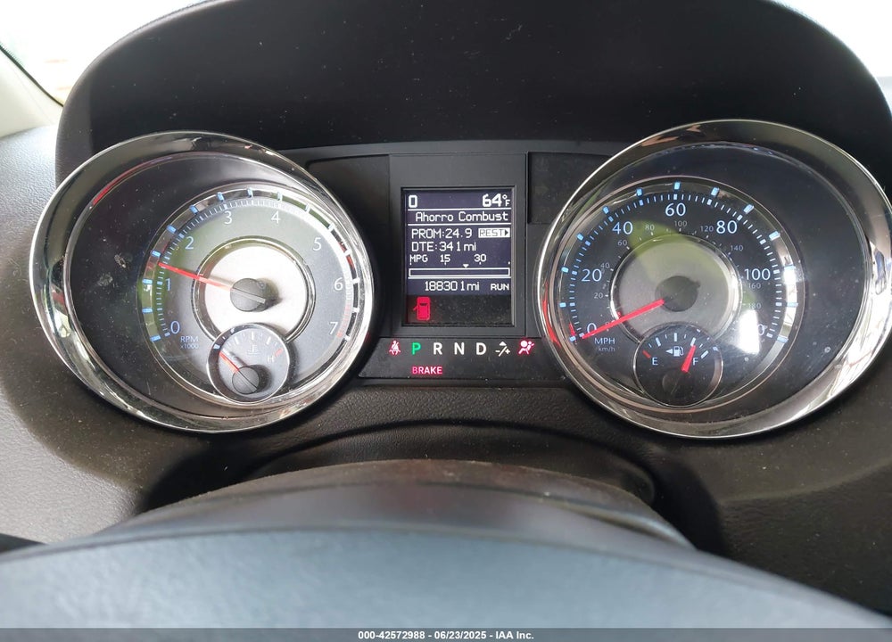 2014 CHRYSLER TOWN & COUNTRY TOURING VIN: 2C4RC1BG5ER124065