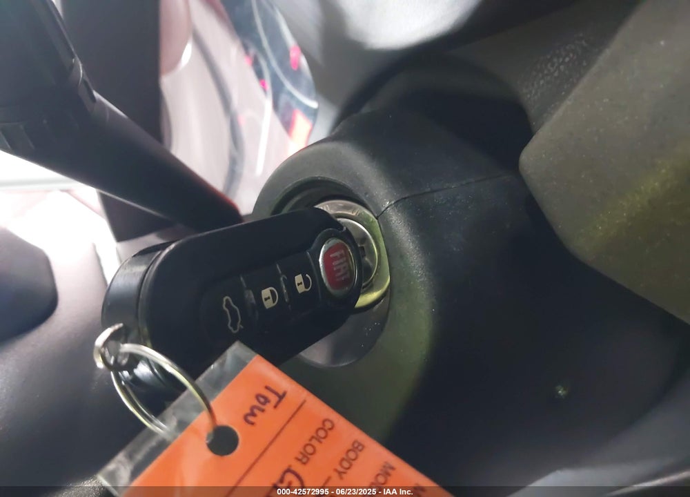 2014 FIAT 500L VIN: ZFBCFADH6EZ017800