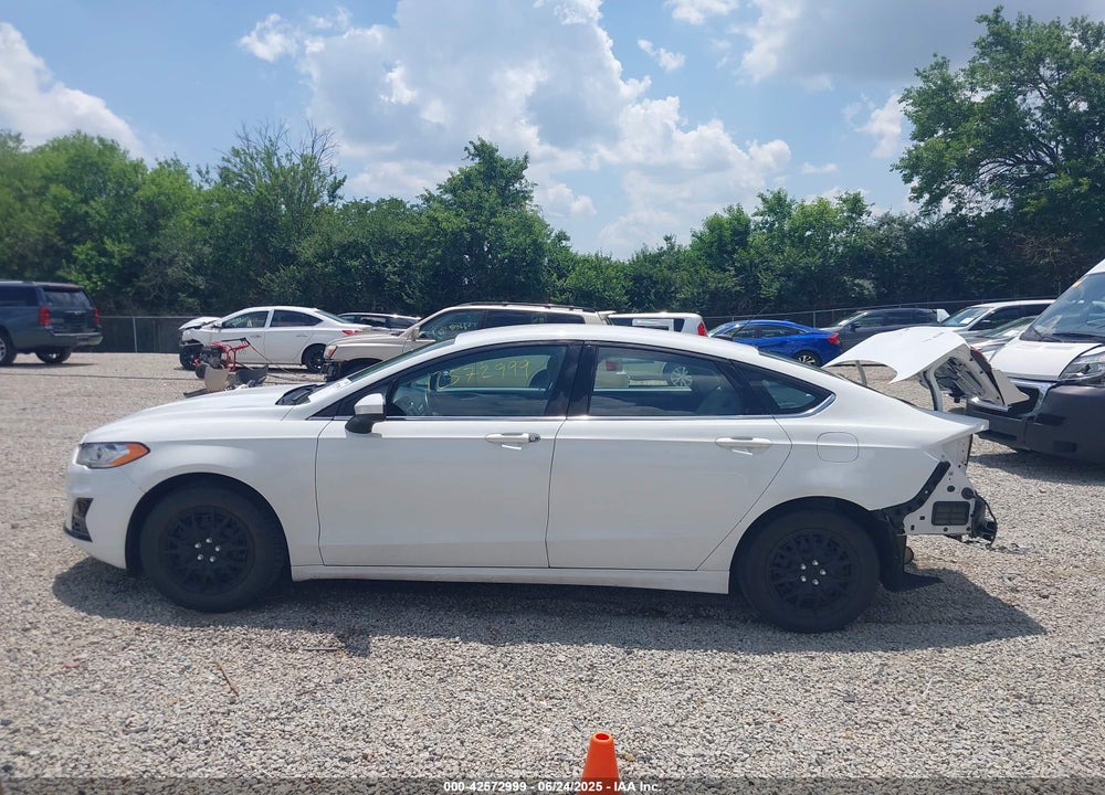 2019 FORD FUSION VIN: 3FA6P0G75KR279916