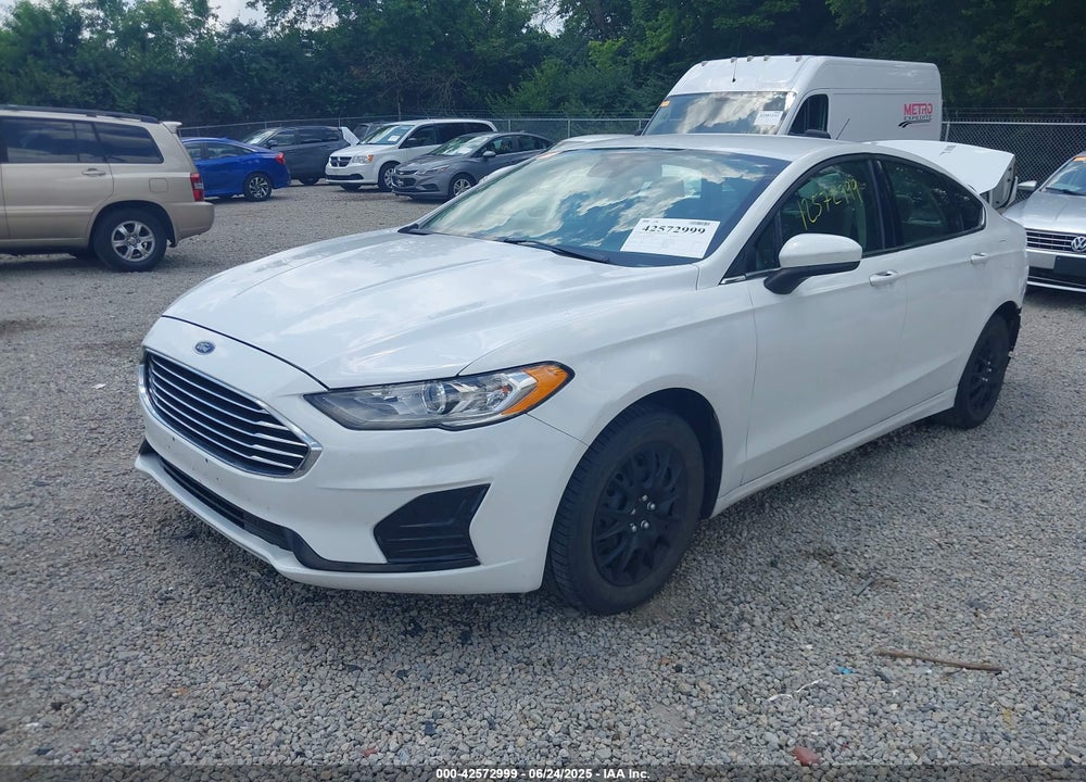 2019 FORD FUSION VIN: 3FA6P0G75KR279916