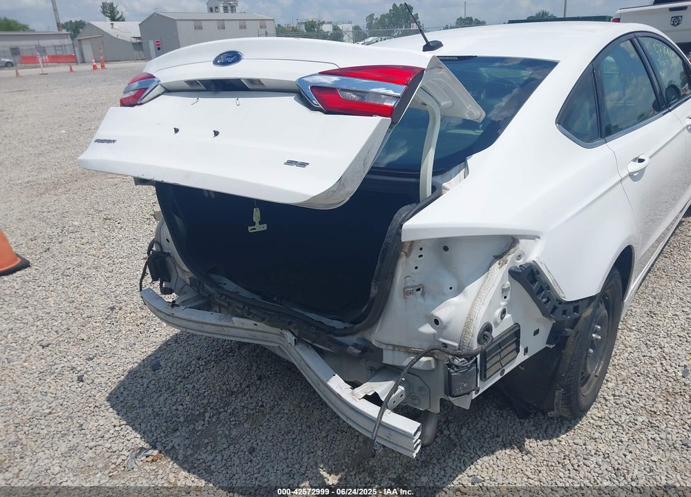 2019 FORD FUSION VIN: 3FA6P0G75KR279916