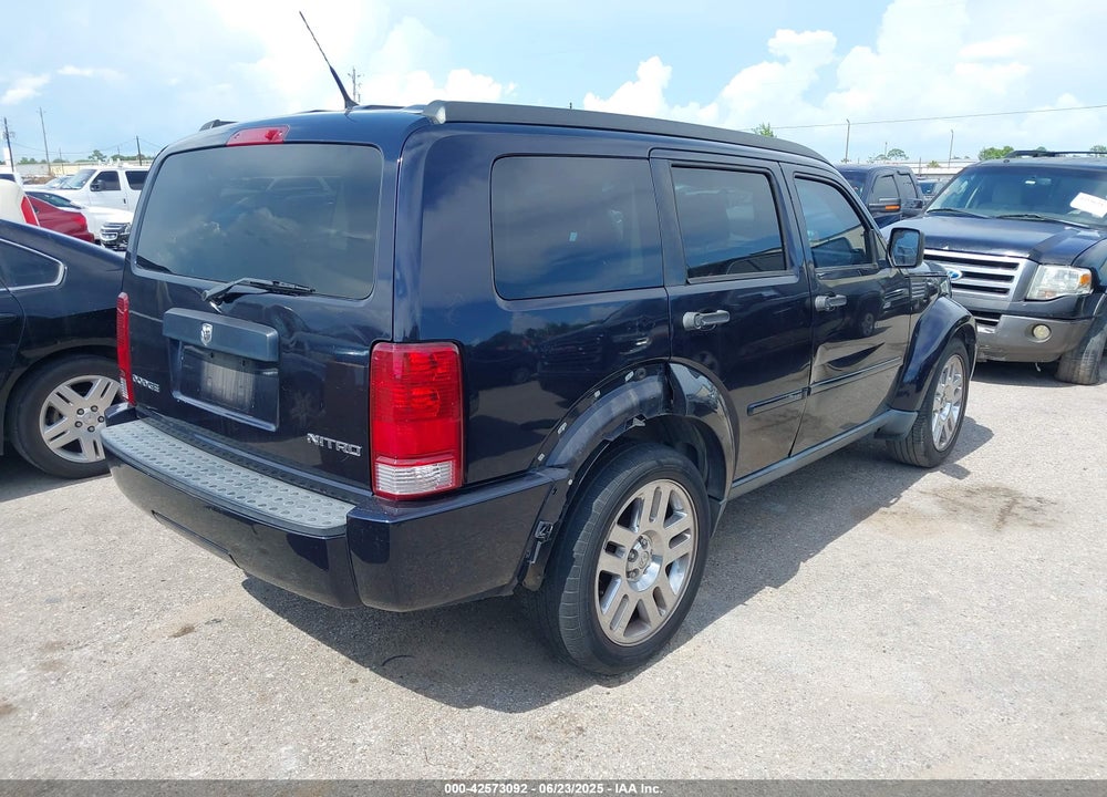 2011 DODGE NITRO VIN: 1D4PT4GK1BW563775