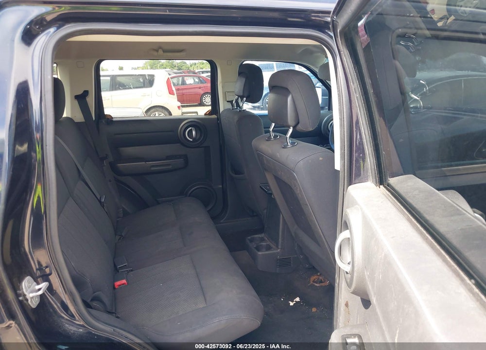 2011 DODGE NITRO VIN: 1D4PT4GK1BW563775