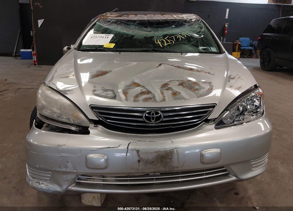 2005 TOYOTA CAMRY LE VIN: 4T1BE32K55U422447