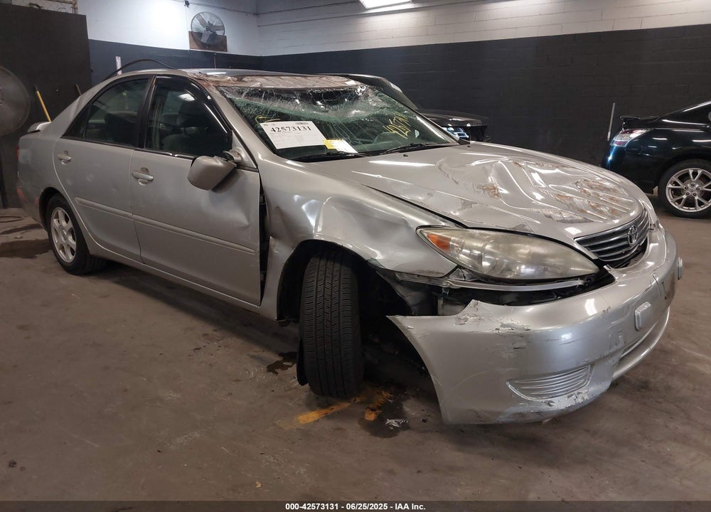 2005 TOYOTA CAMRY LE VIN: 4T1BE32K55U422447