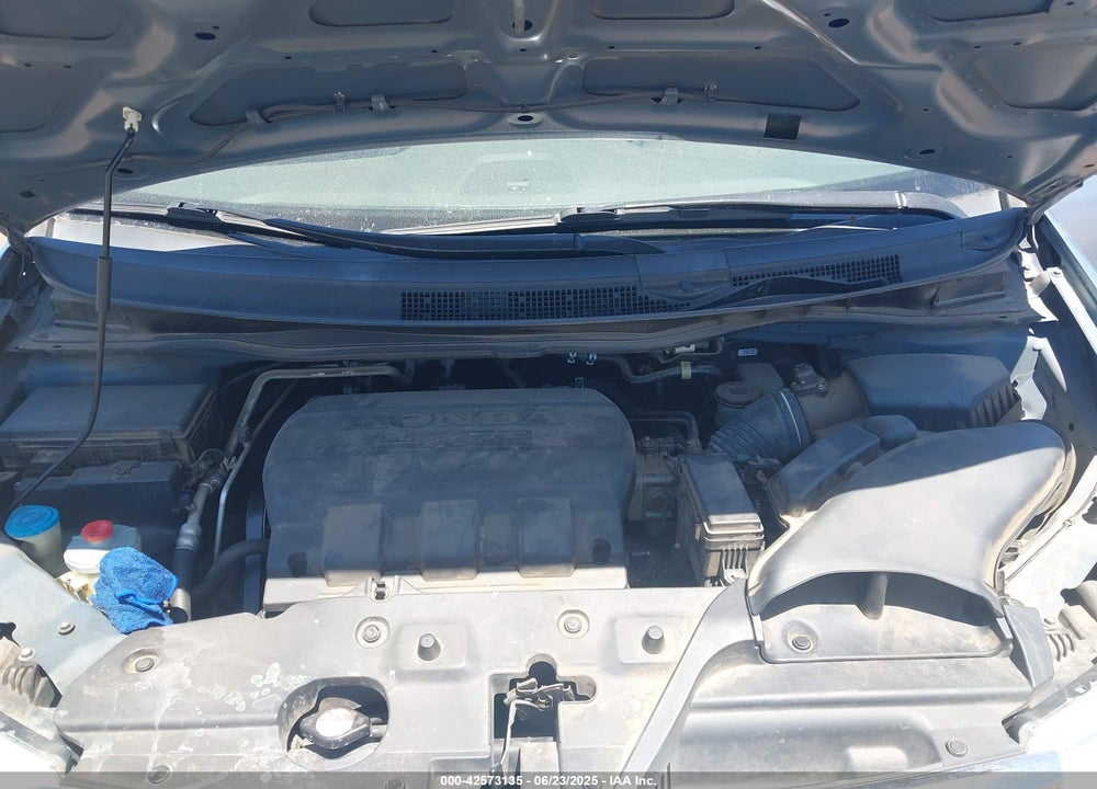 2011 HONDA ODYSSEY EX-L VIN: 5FNRL5H61BB085486
