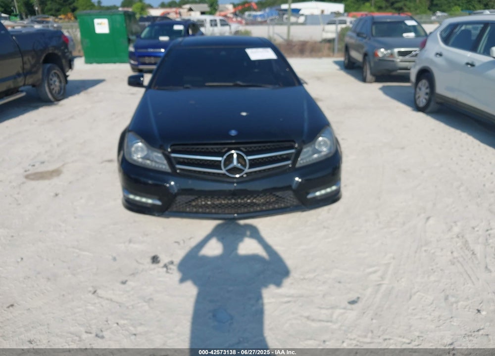 2014 MERCEDES-BENZ C CLASS VIN: WDDGJ8JB8EG207380