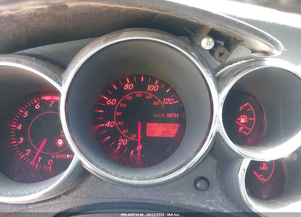2003 TOYOTA MATRIX/XR VIN: 2T1KR32E03C107553