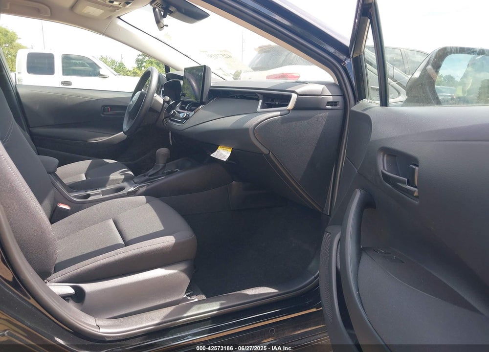 2025 TOYOTA COROLLA LE VIN: 5YFB4MDEXSP311387