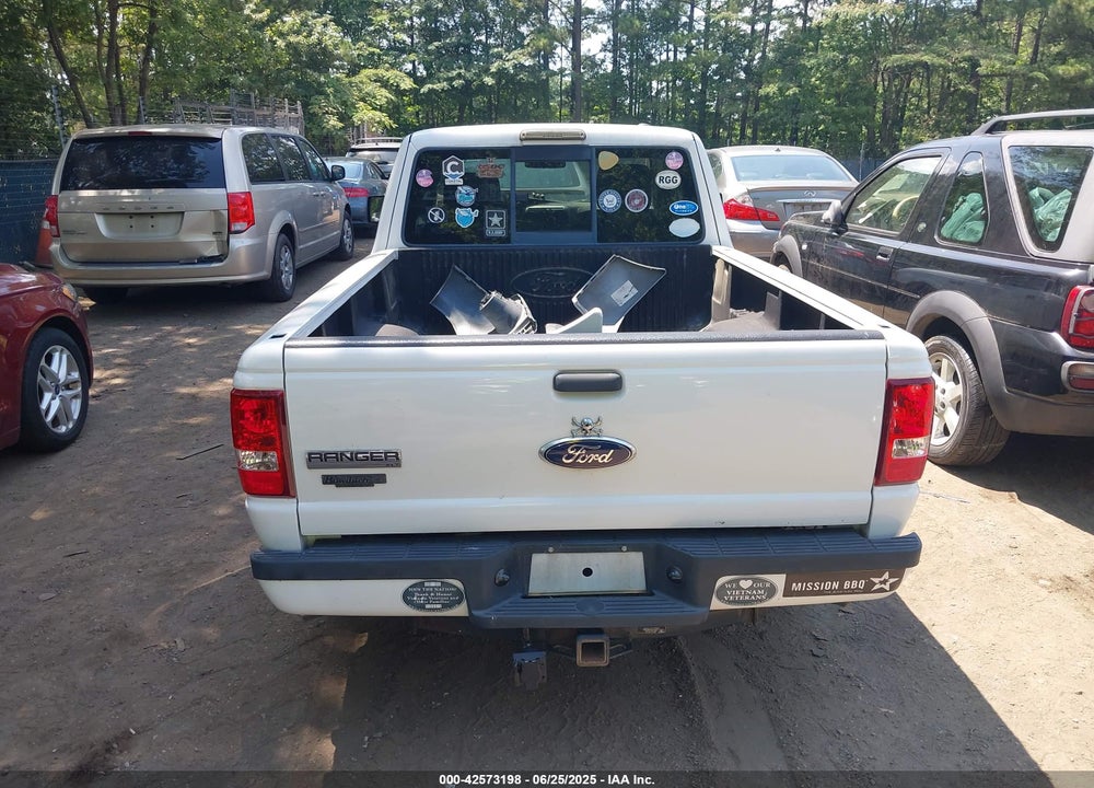 2011 FORD RANGER XLT VIN: 1FTKR4EEXBPA21538