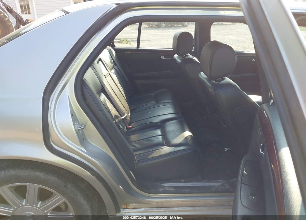 2006 CADILLAC DTS VIN: 1G6KD57Y86U159763