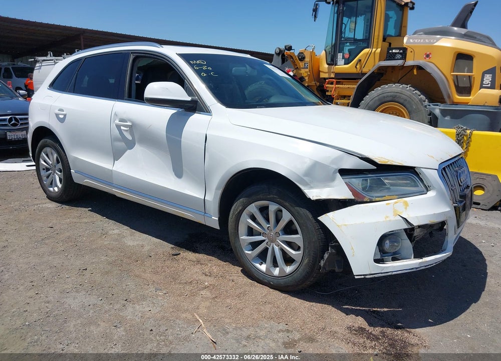 2014 AUDI Q5 2.0T PREMIUM VIN: WA1CFAFP5EA085497