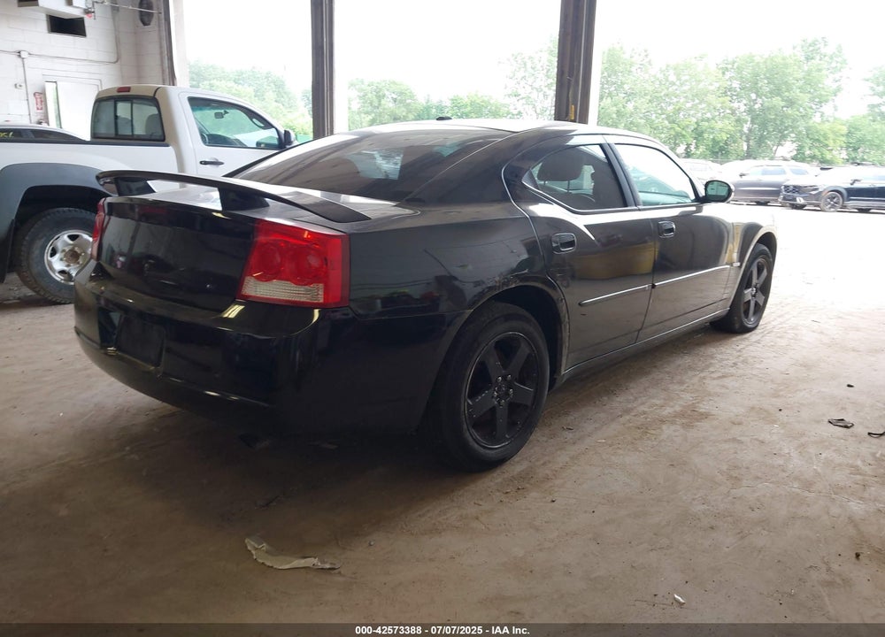 2010 DODGE CHARGER VIN: 2B3CK5CT4AH121834