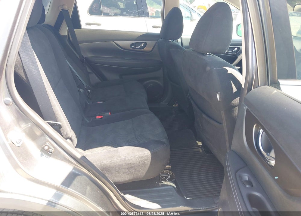 2015 NISSAN ROGUE SV VIN: 5N1AT2MV1FC840160