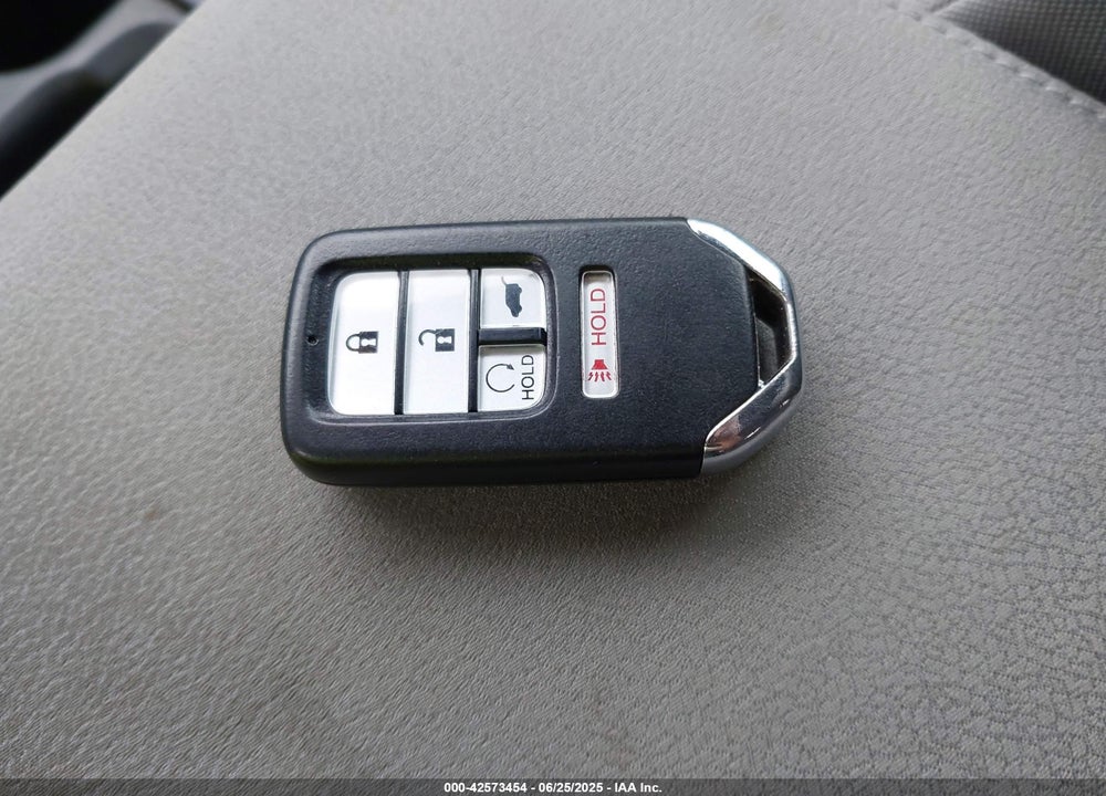 2018 HONDA CR-V VIN: 2HKRW2H5XJH699787