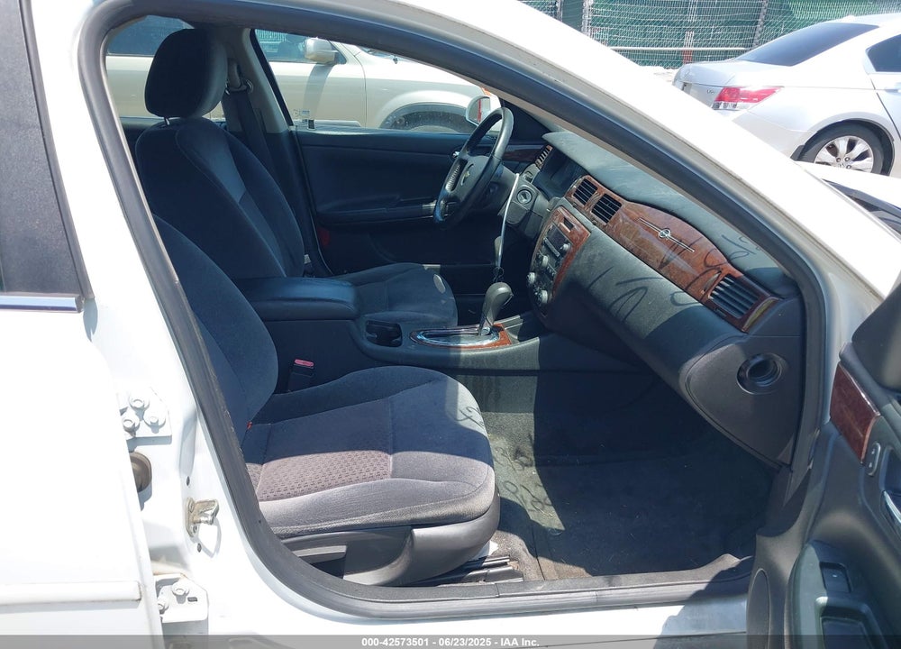 2011 CHEVROLET IMPALA LT VIN: 2G1WG5EK1B1301633
