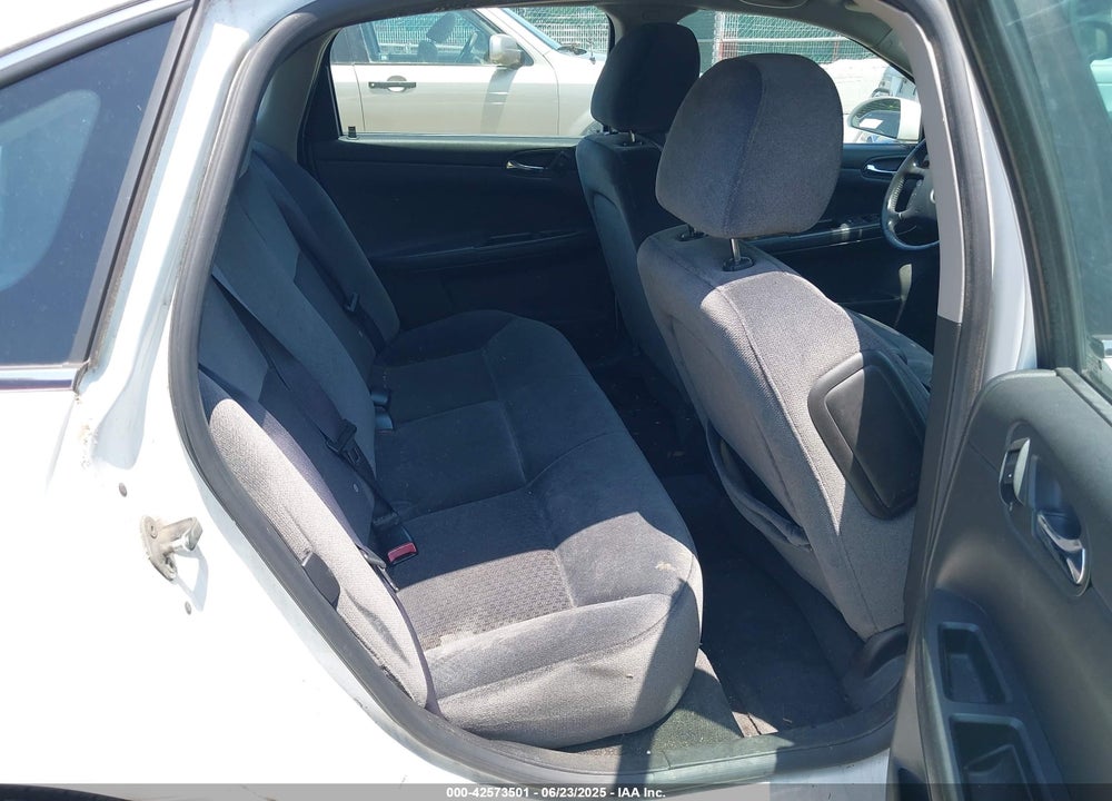 2011 CHEVROLET IMPALA LT VIN: 2G1WG5EK1B1301633
