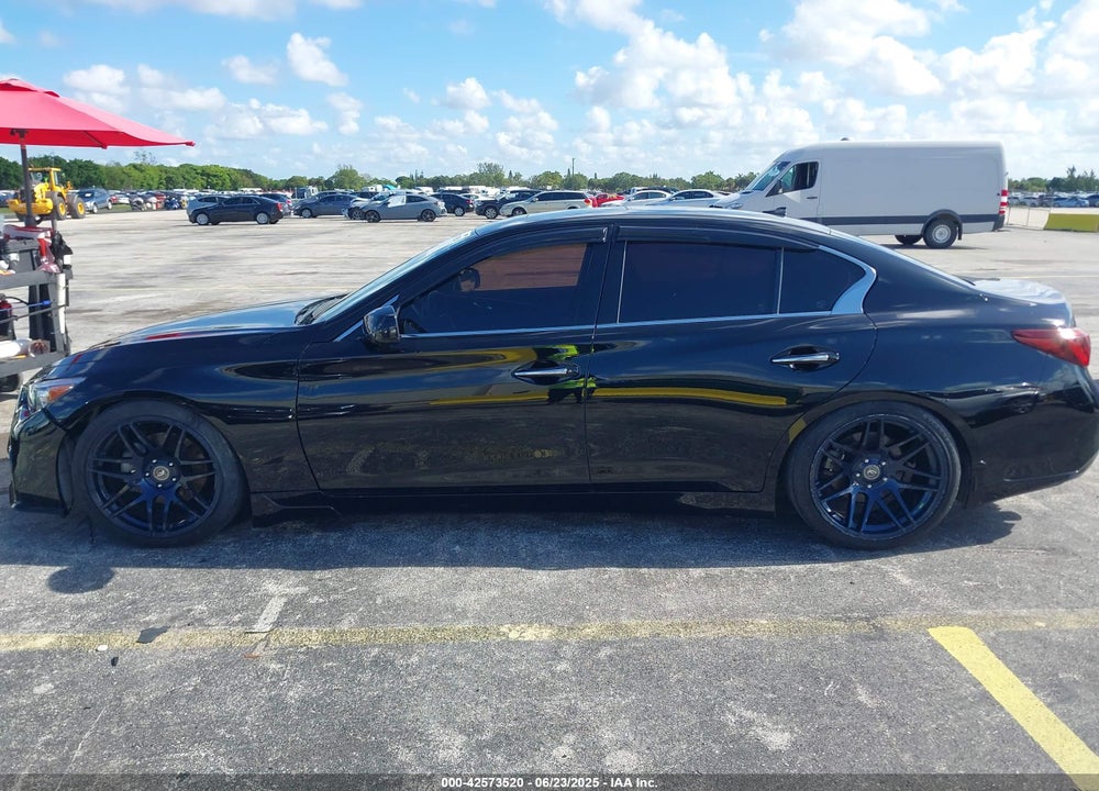 2018 INFINITI Q50 3.0T LUXE VIN: JN1EV7AP4JM355312