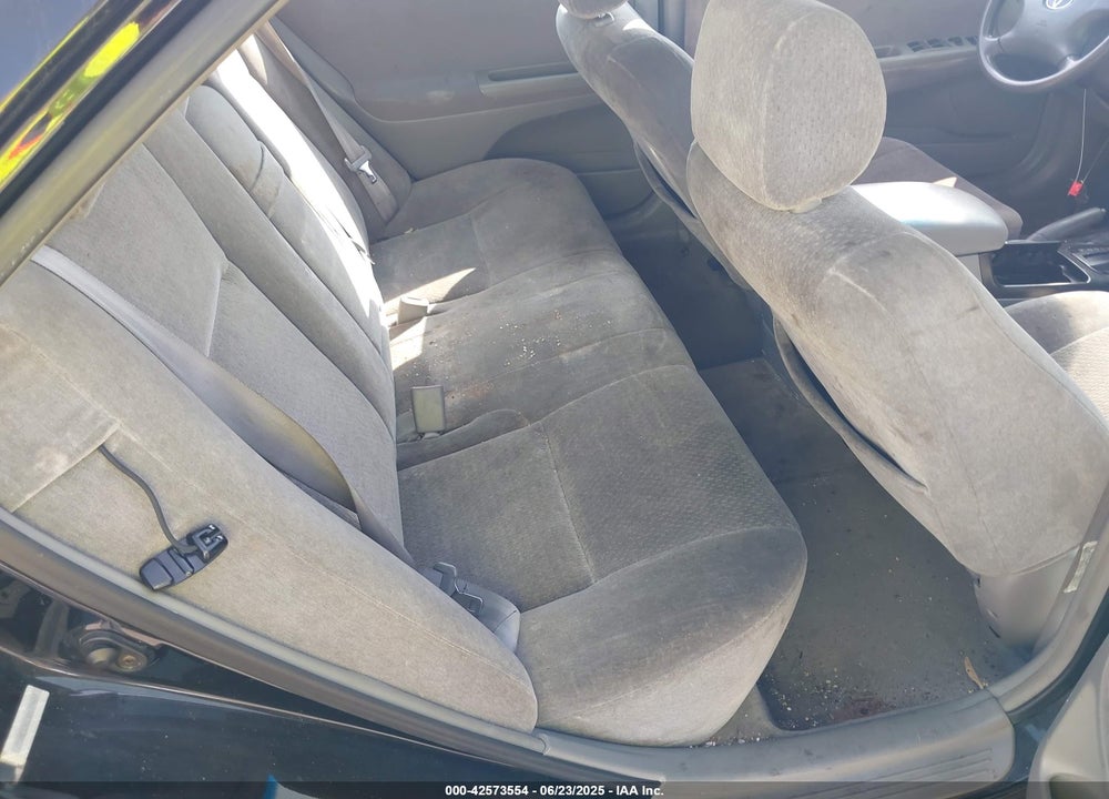 2003 TOYOTA CAMRY LE VIN: JTDBE32K130177607