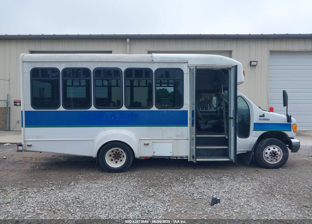 2006 FORD E-350 CUTAWAY VIN: 1FDWE35LX6DA32161