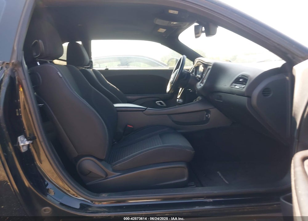 2015 DODGE CHALLENGER SXT VIN: 2C3CDZAG6FH885346