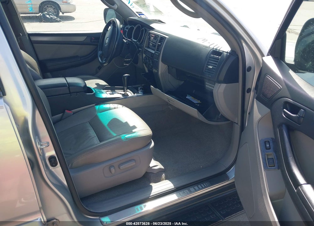 2007 TOYOTA 4RUNNER SR5 V6 VIN: JTEZU14R878068841