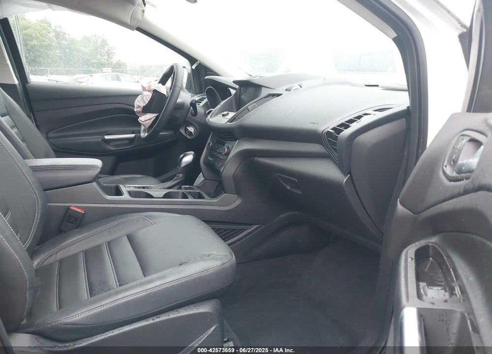 2018 FORD ESCAPE VIN: 1FMCU9HD6JUD62028
