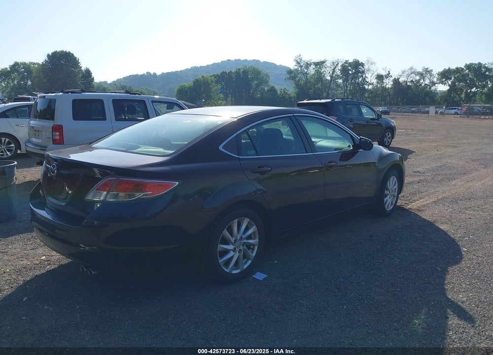 2011 MAZDA MAZDA6 VIN: 1YVHZ8CH7B5M13428