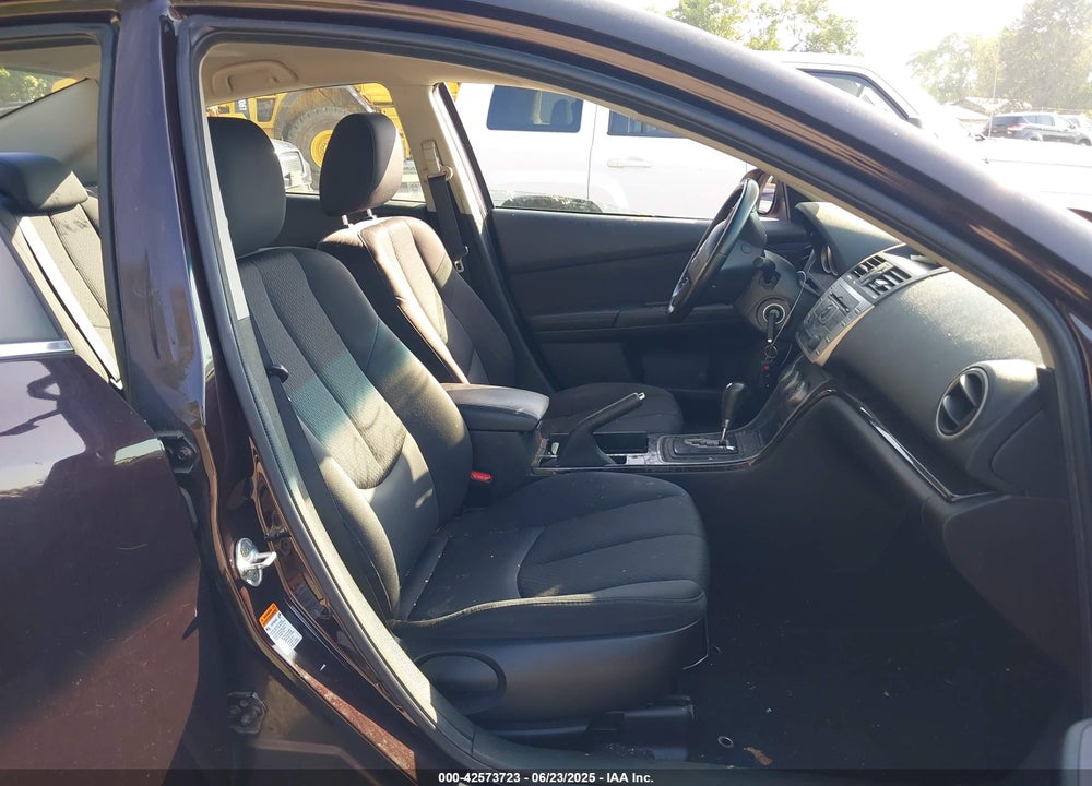 2011 MAZDA MAZDA6 VIN: 1YVHZ8CH7B5M13428