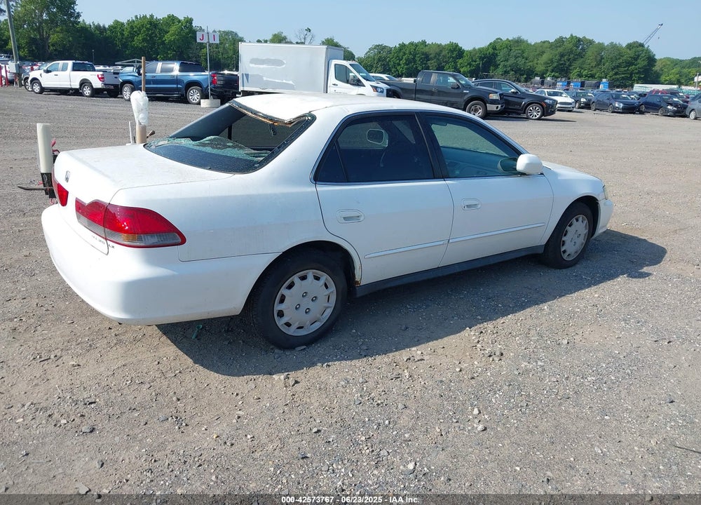 2001 HONDA ACCORD 2.3 LX VIN: 1HGCG66551A140069