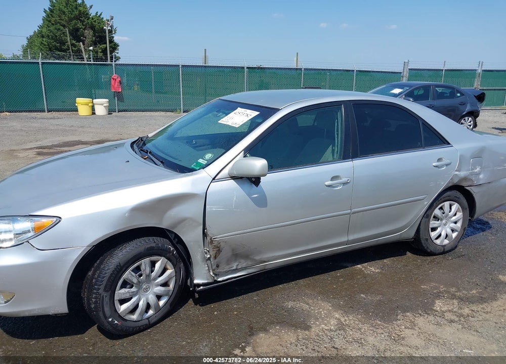2005 TOYOTA CAMRY LE VIN: 4T1BE30K55U043628