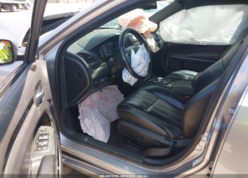 2018 CHRYSLER 300 VIN: 2C3CCABG4JH227276