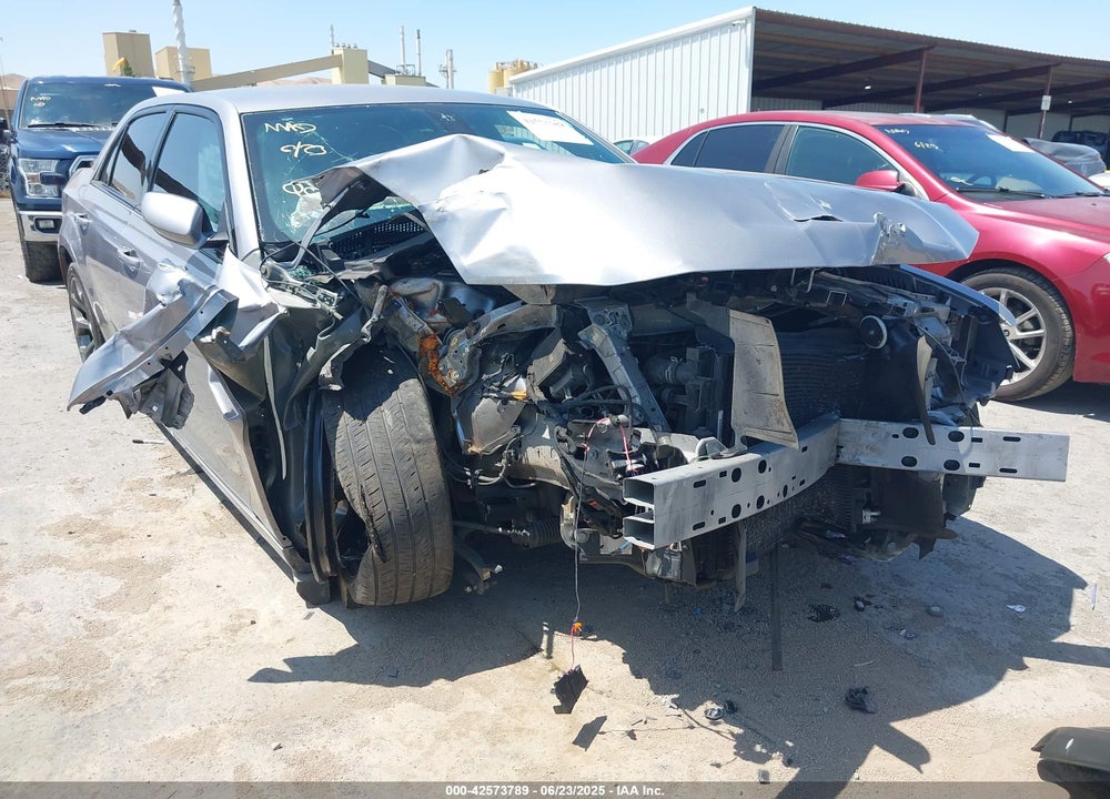 2018 CHRYSLER 300 VIN: 2C3CCABG4JH227276