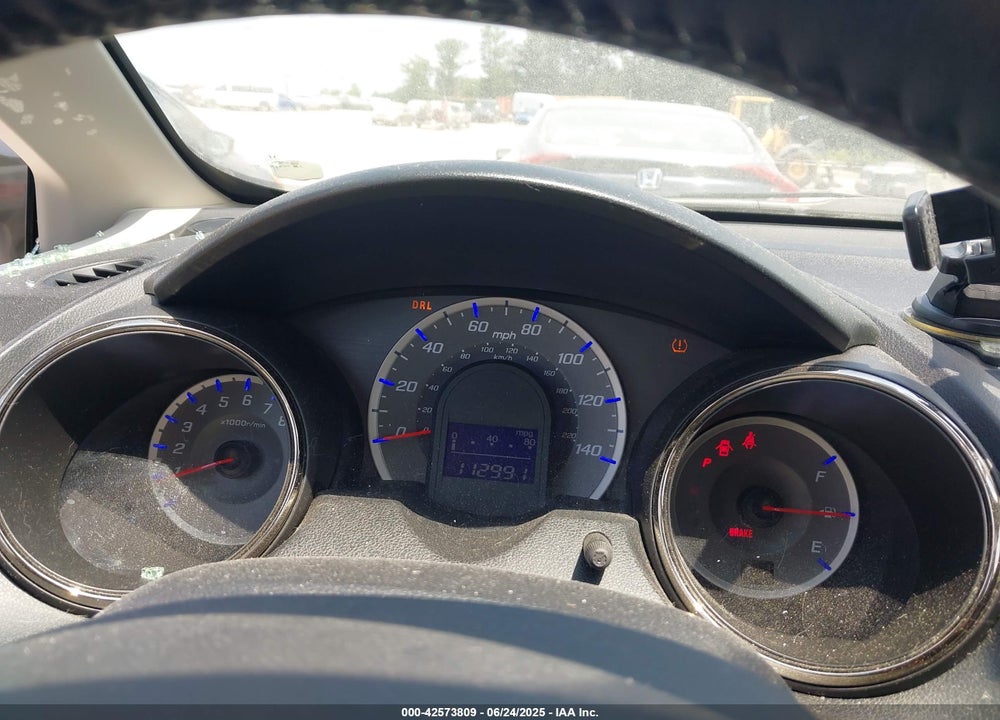 2012 HONDA FIT VIN: JHMGE8H52CC012568