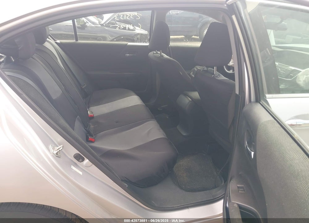 2013 HONDA ACCORD VIN: 1HGCR2F38DA101238