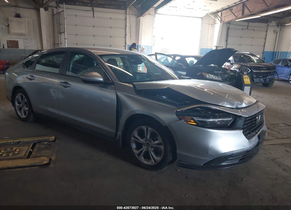 2025 HONDA ACCORD LX VIN: 1HGCY1F24SA016463