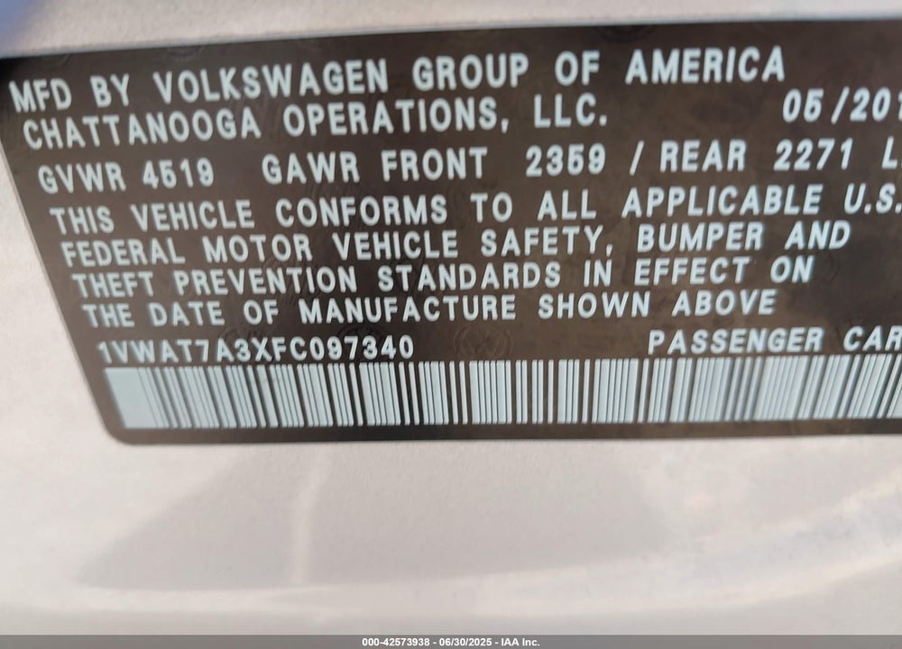2015 VOLKSWAGEN PASSAT VIN: 1VWAT7A3XFC097340