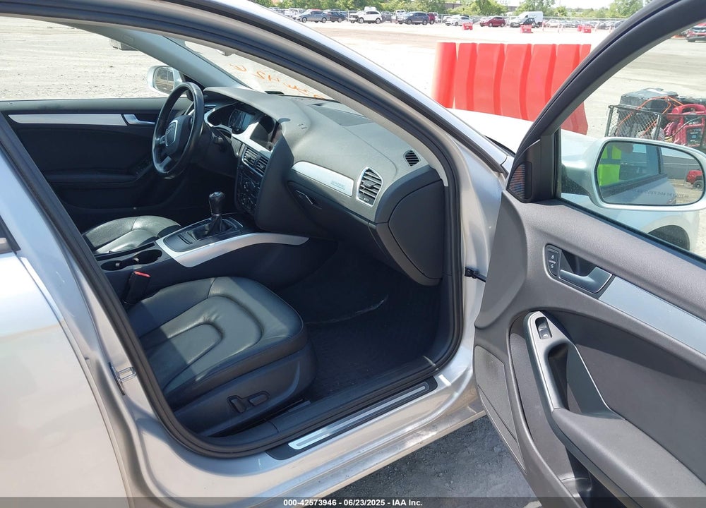 2010 AUDI A4 2.0T PREMIUM VIN: WAUDFAFL2AN036426