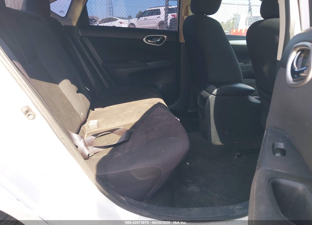 2015 NISSAN SENTRA VIN: 3N1AB7AP8FY312992