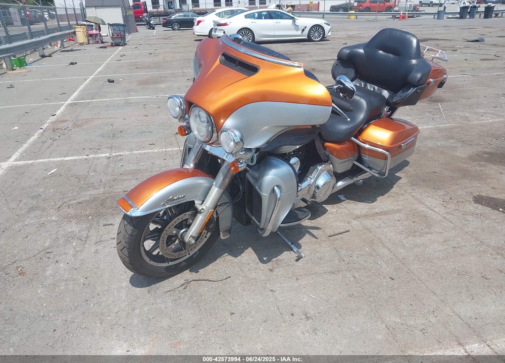 2014 HARLEY-DAVIDSON FLHTK ELECTRA GLIDE ULTRA LTD VIN: 1HD1KEL13EB631643