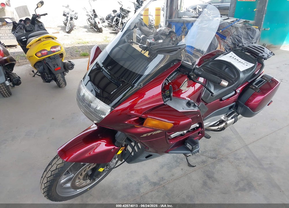 2001 HONDA ST1100 VIN: JH2SC26021M100377
