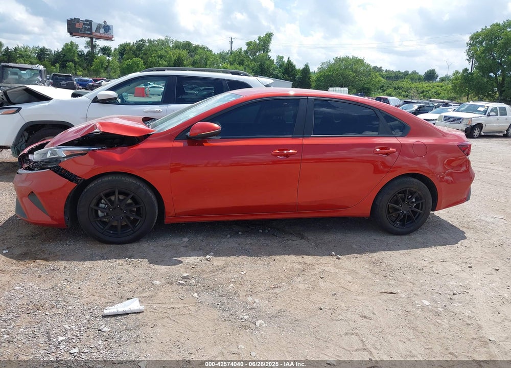 2023 KIA FORTE VIN: 3KPF24AD8PE670796