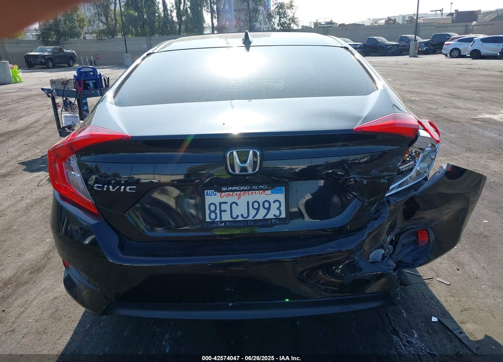 2018 HONDA CIVIC VIN: 2HGFC2F73JH586953